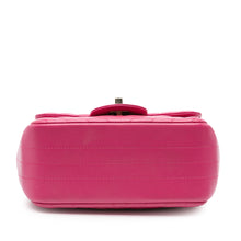 Chanel | Pre-Owned Mini Square Classic Chevron Lambskin Single Flap - I | Pink