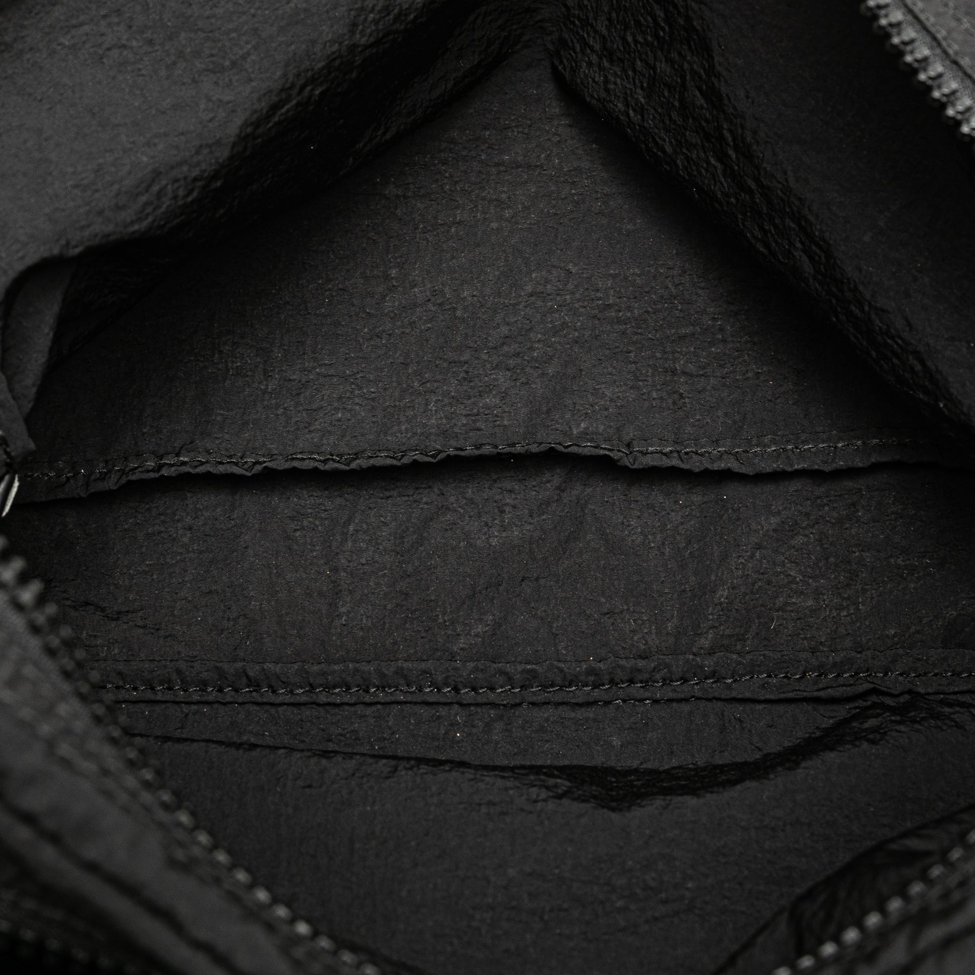 Bottega Veneta | Pre-Owned Nylon and Calfskin Intrecciato Belt Bag | Black