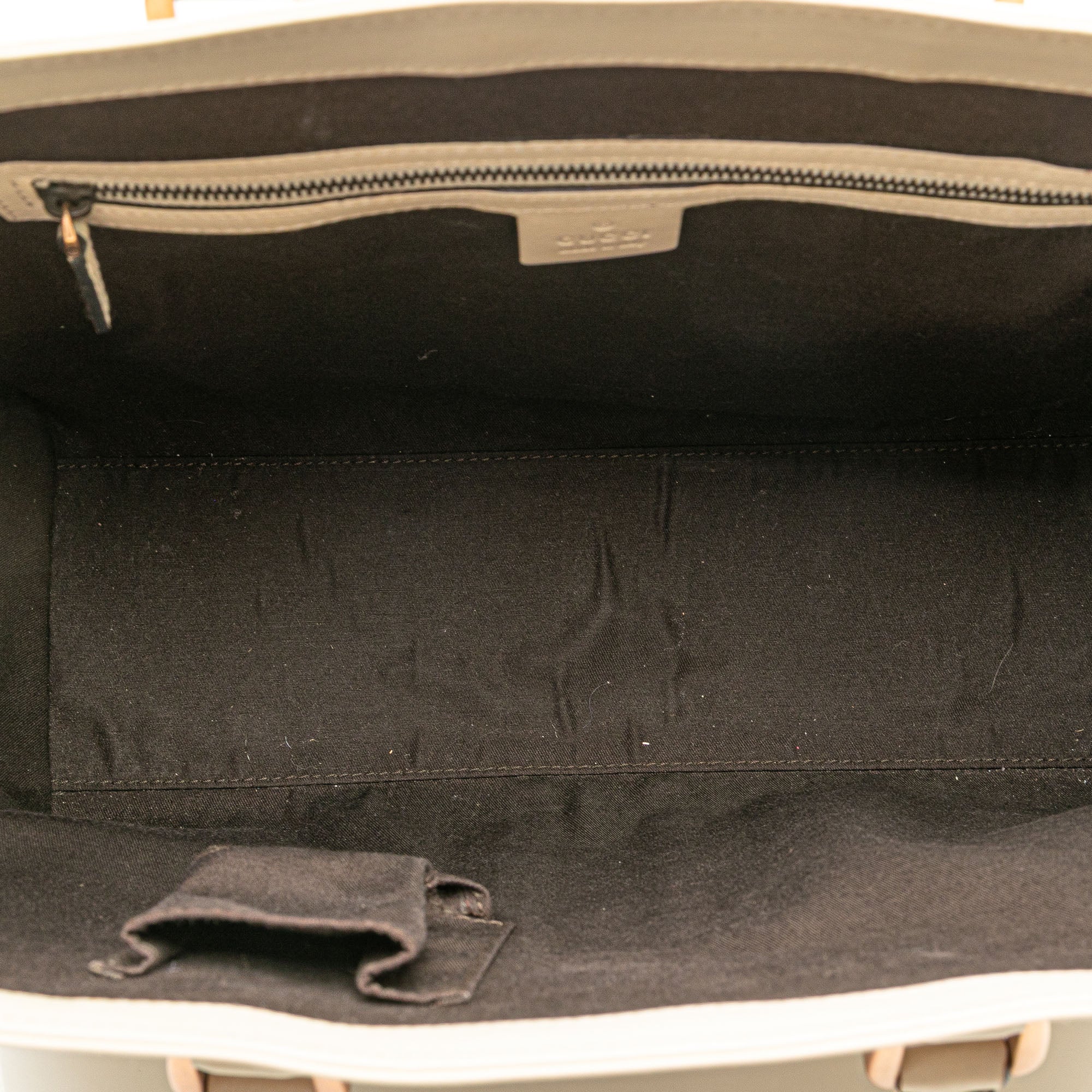 Gucci | Pre-Owned Calfskin and GG Canvas Nailhead Tote | White/Ivory