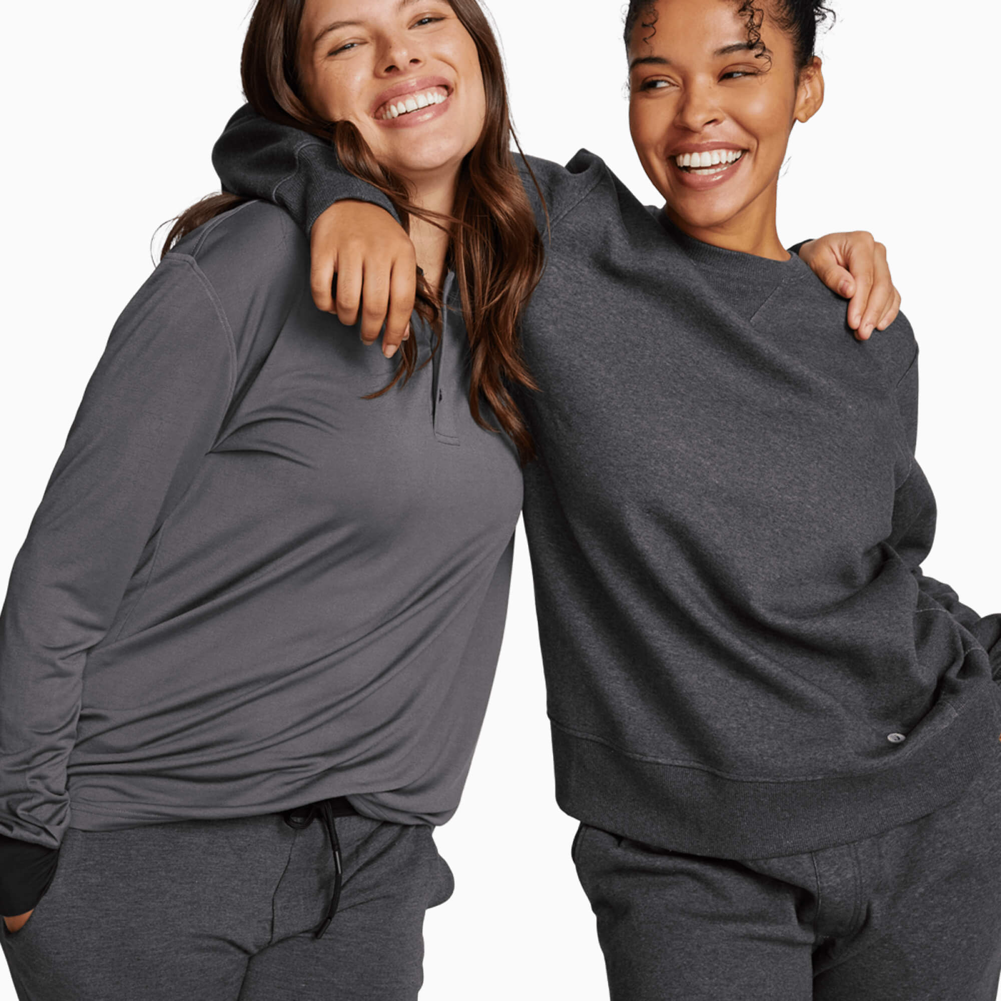 Chilluxe Brushed Fleece Crew | Charcoal