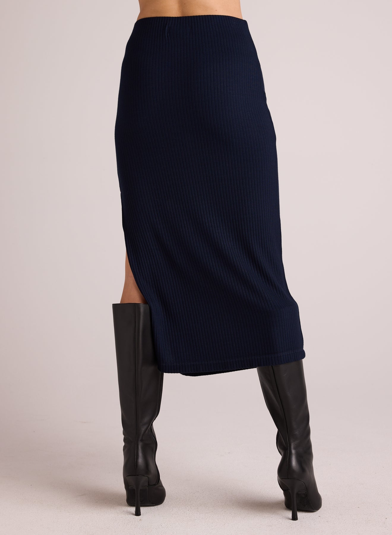 Clean Waist Knit Skirt with Side Slit | Navy Storm