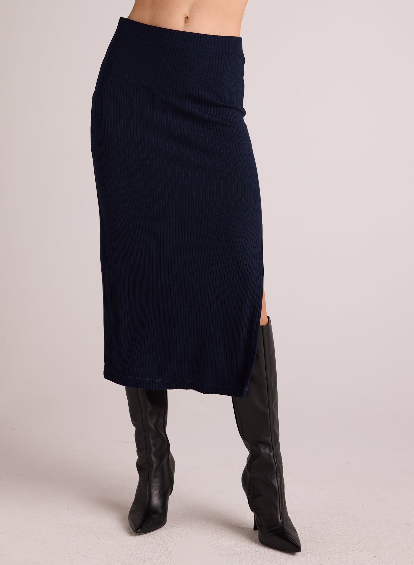 Clean Waist Knit Skirt with Side Slit | Navy Storm