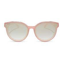Womens | Gemma Sunglasses | Peach | Cool Matcha Gradient Lenses
