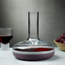 Contour Wine Carafe With Sandblasted Base | Clear Crystal