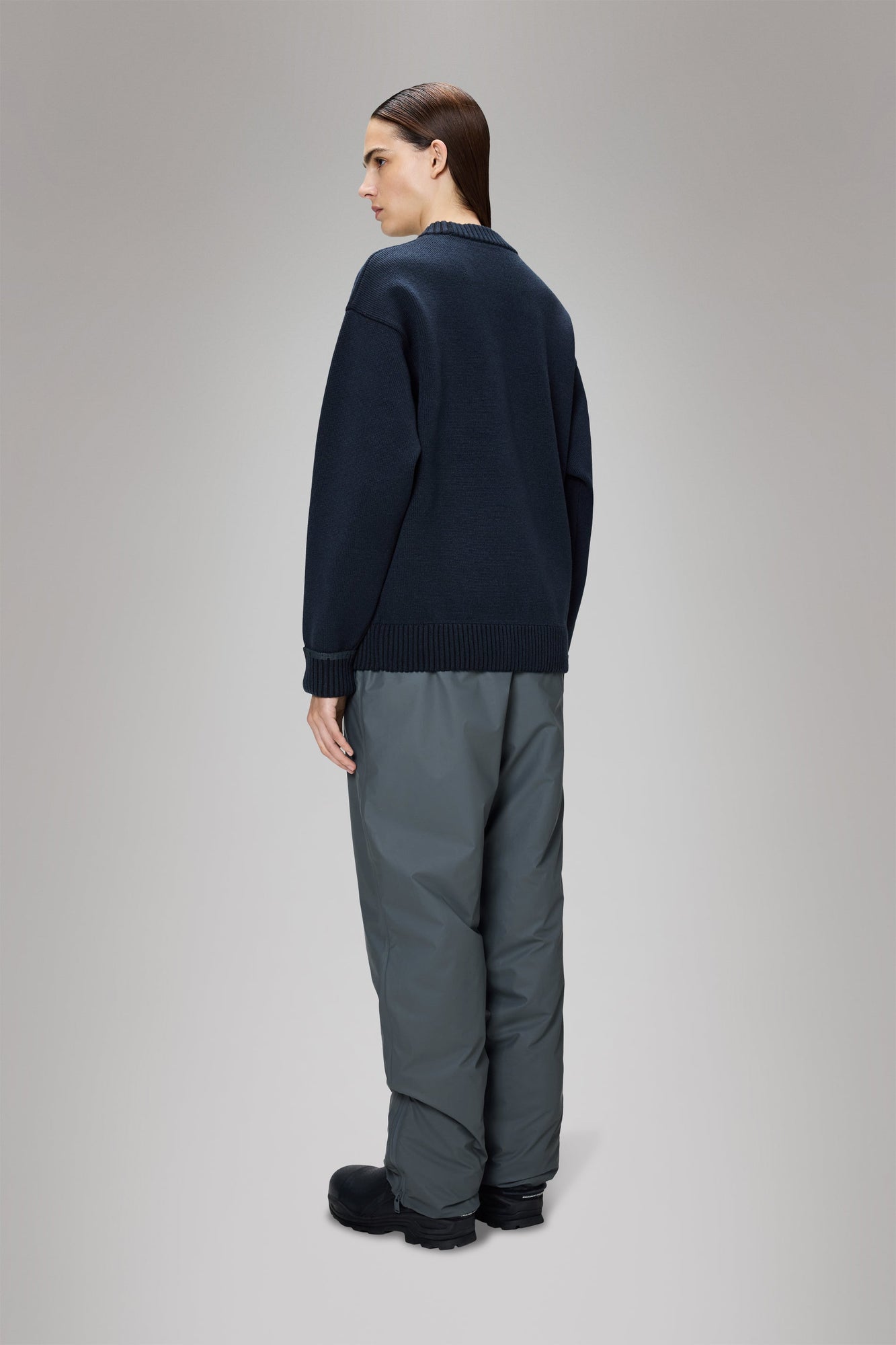 Unisex | Sowa Knit Crew Neck | Navy/Black