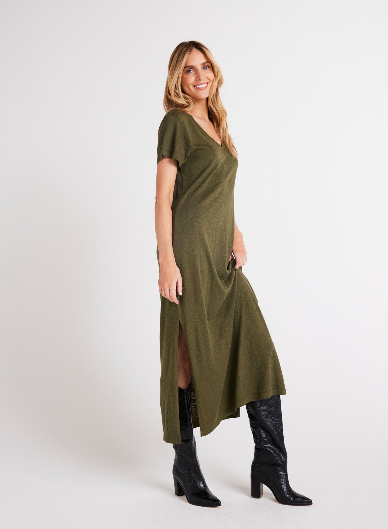 Knit V-Neck Maxi Dress | Italian Herb