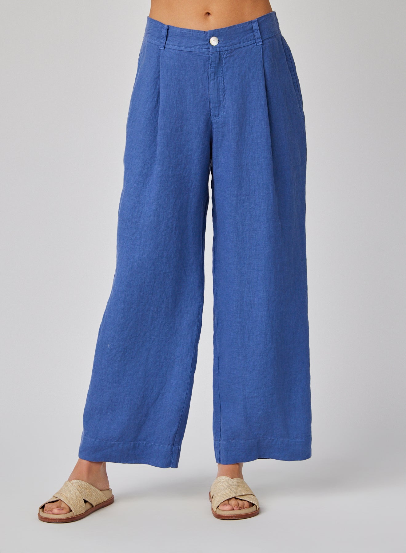 Linen Pleated Wide Leg Ankle Pant | Antique Indigo