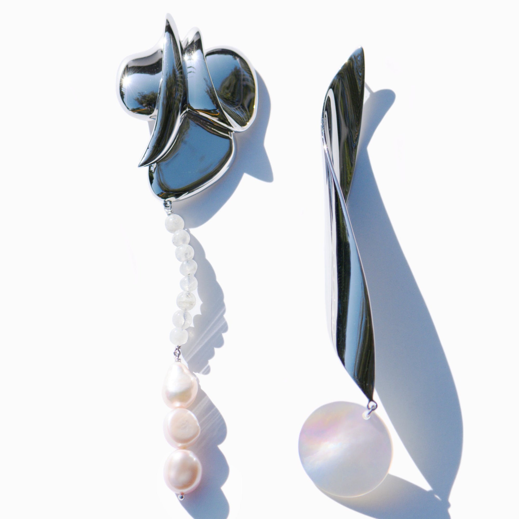 Majorelle Earrings | Silver | Mother of Pearl/Pink Freshwater Pearls/Moonstone