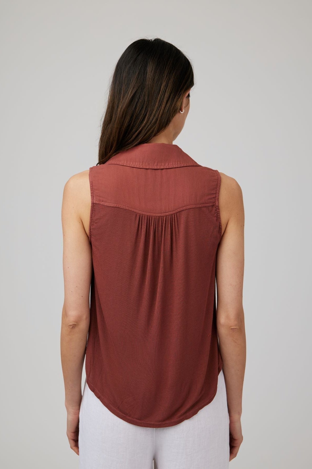 Mixed Sleeveless Button Down | Beachwood