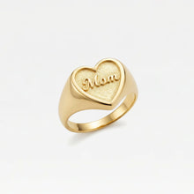 The Mom Heart Signet Ring | Gold Vermeil