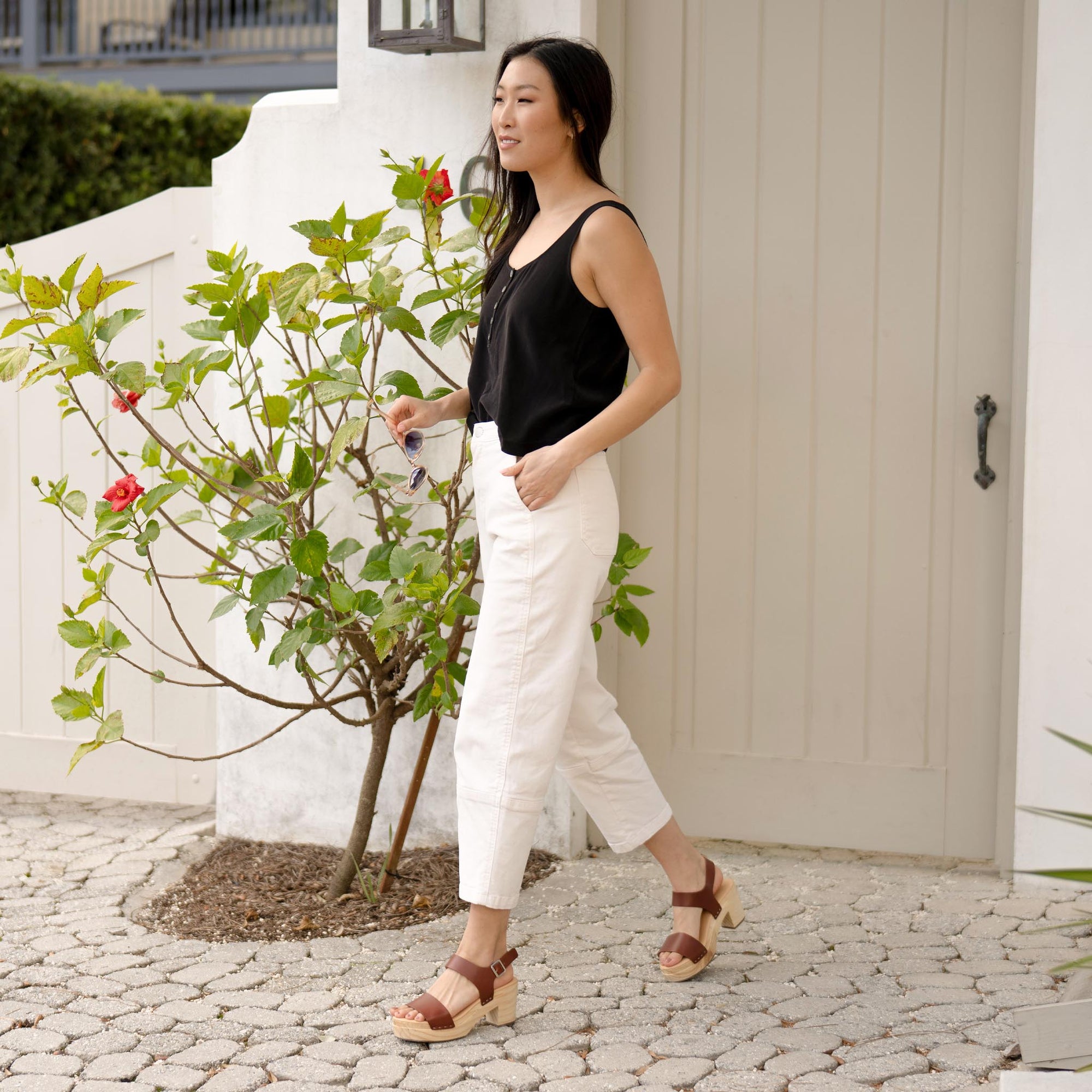 Image 4 of the All-Day Open Toe Clog Brandy Nisolo